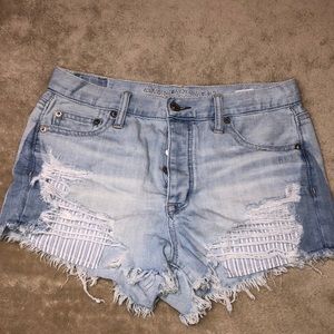 American eagle hi-rise shorts size 4